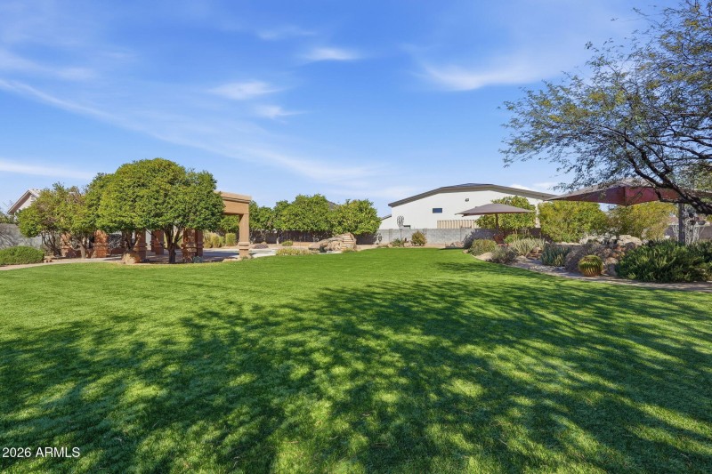 5332 W Misty Willow Lane