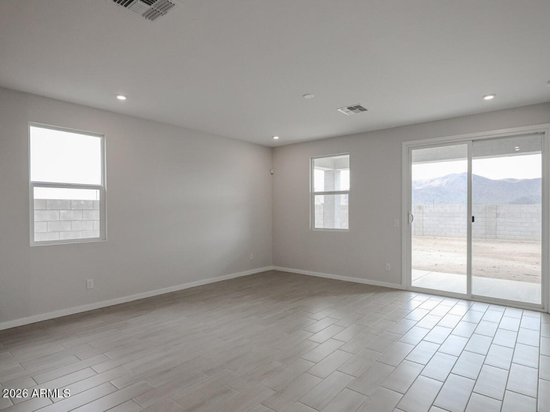 11_Rancho-Vista_New-Homes-for-Sale_Surpr