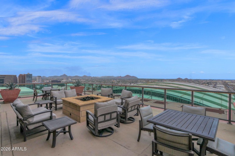 Rooftop Community Area