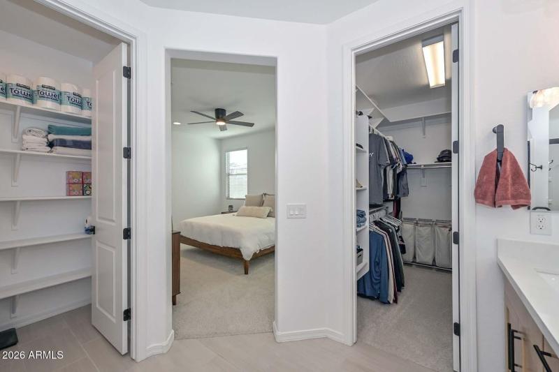 Pirmary Bath-Walk in Closet