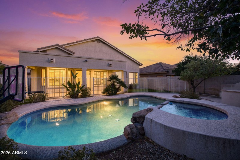 7788_E_Phantom_Way_Scottsdale_-_702[1]