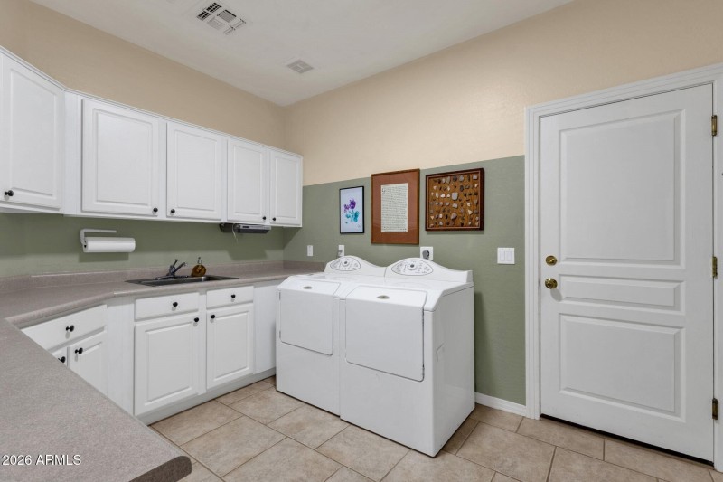 044_Laundry Room