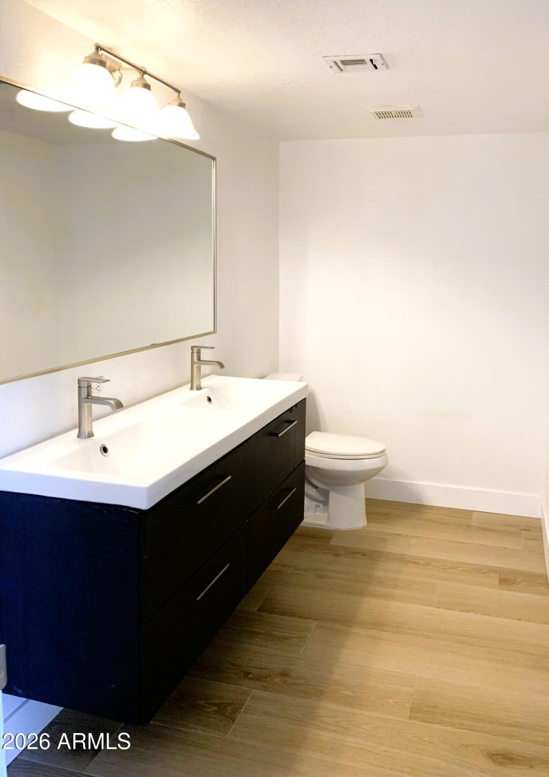 DC photo master bath 1