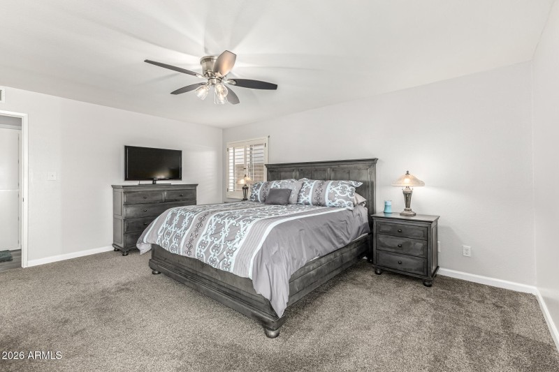 Lots of room in this primary