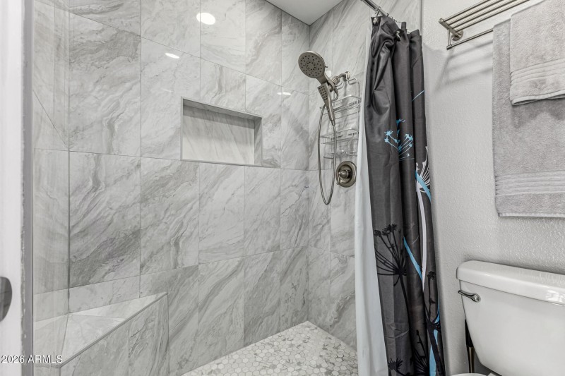 Primary shower is beautiful