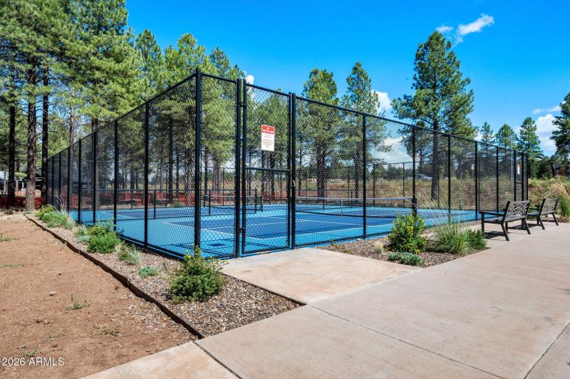 6-Pickleball Courts
