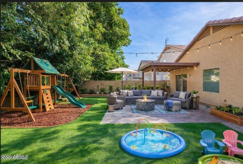 fallen leaf backyard update_1