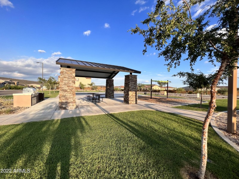 8CDE567F-77FD-4BA7-B393-4D559BDAFC1B