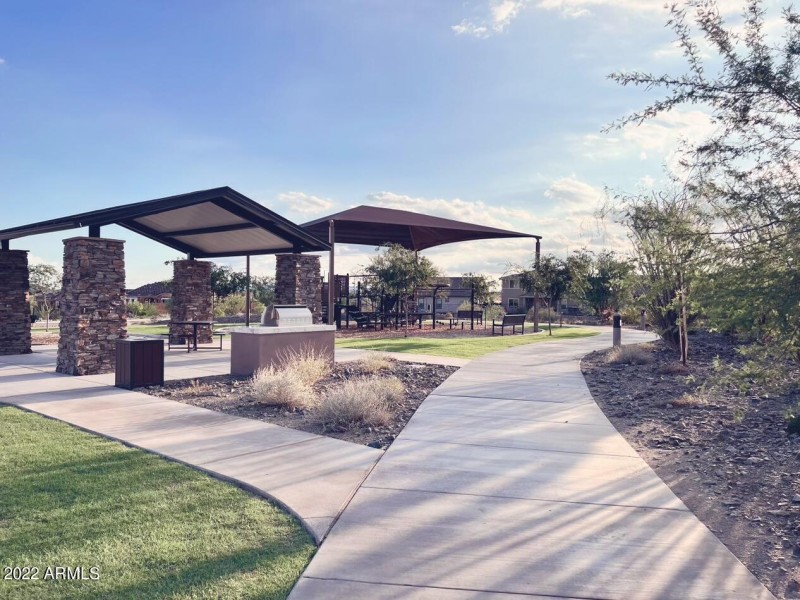 B571D30B-7962-42AA-92A3-9CC65DE166F1