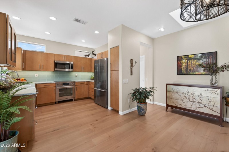Open Kitchen to dining area
