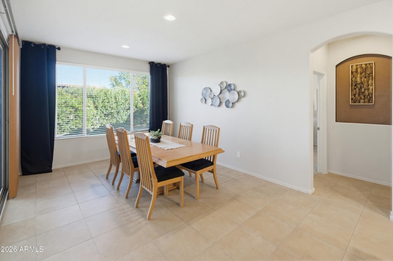 26864 W Piute Ave-24