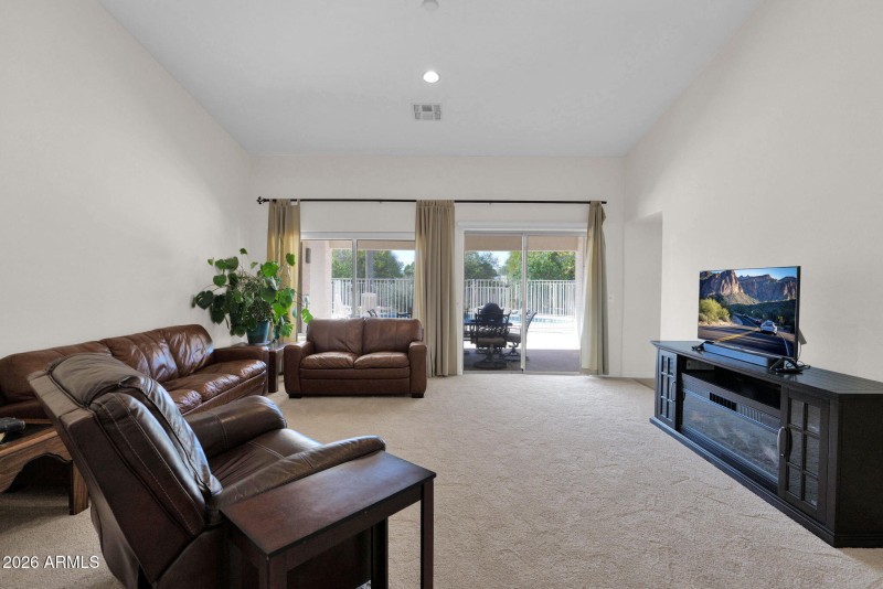 20-web-or-mls-P1525788