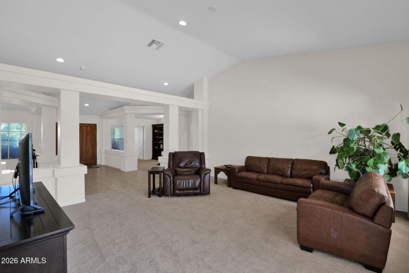 22-web-or-mls-P1525796