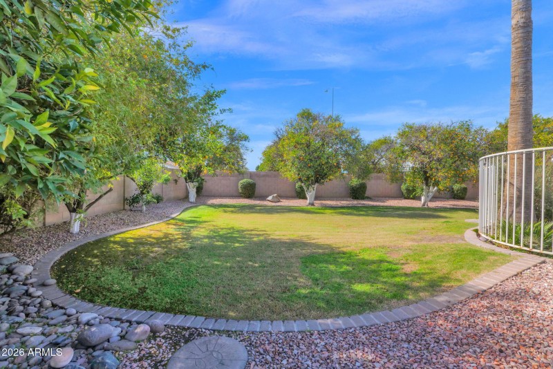 41-web-or-mls-P1525855