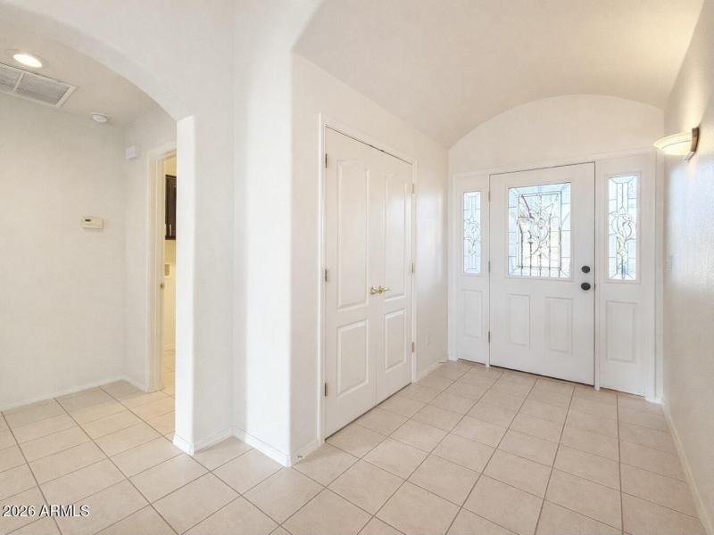 3B50C680-F98F-463B-9A4B-53C3A834FC89