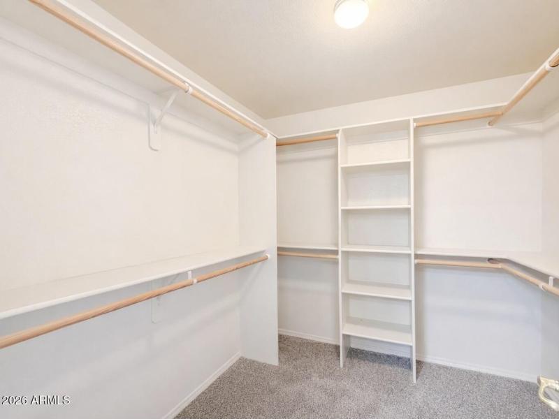 4C430869-CCBD-4850-B507-FAD14D6B988C