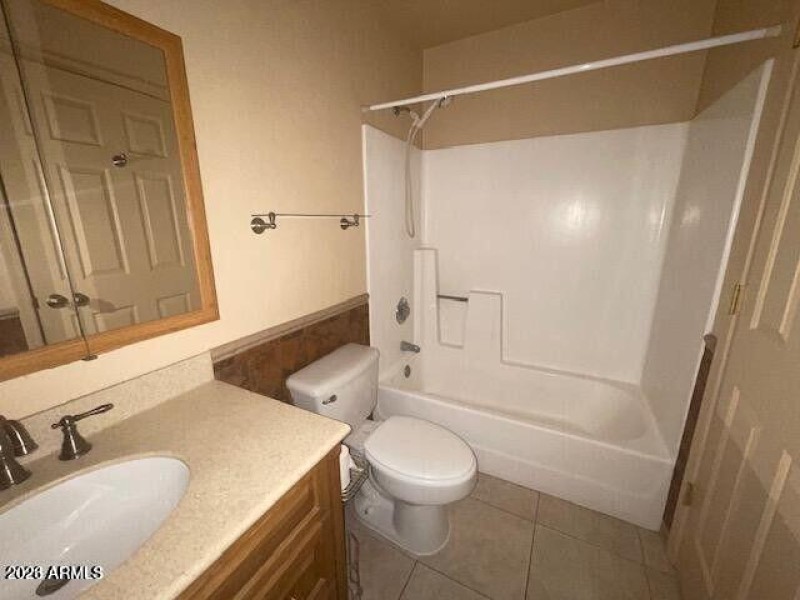 20231004021049644849000000-o