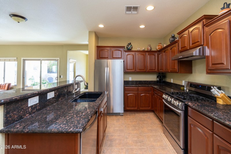 Kitchen / Granite Countertops