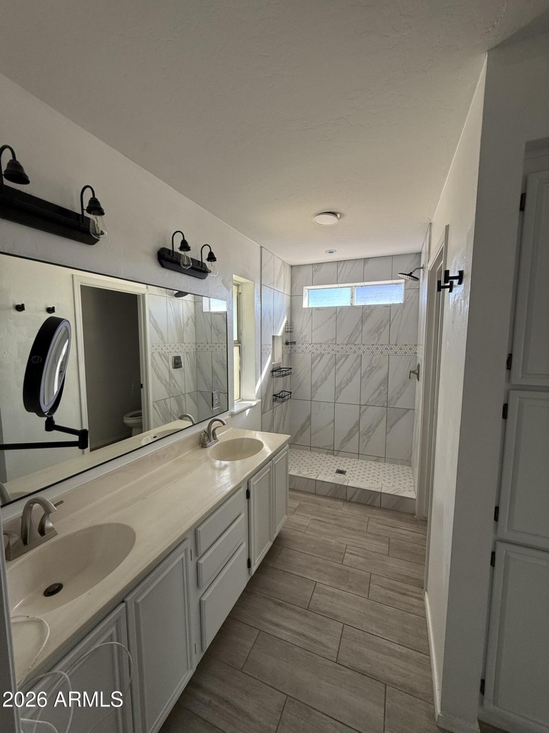 Master Bath 2