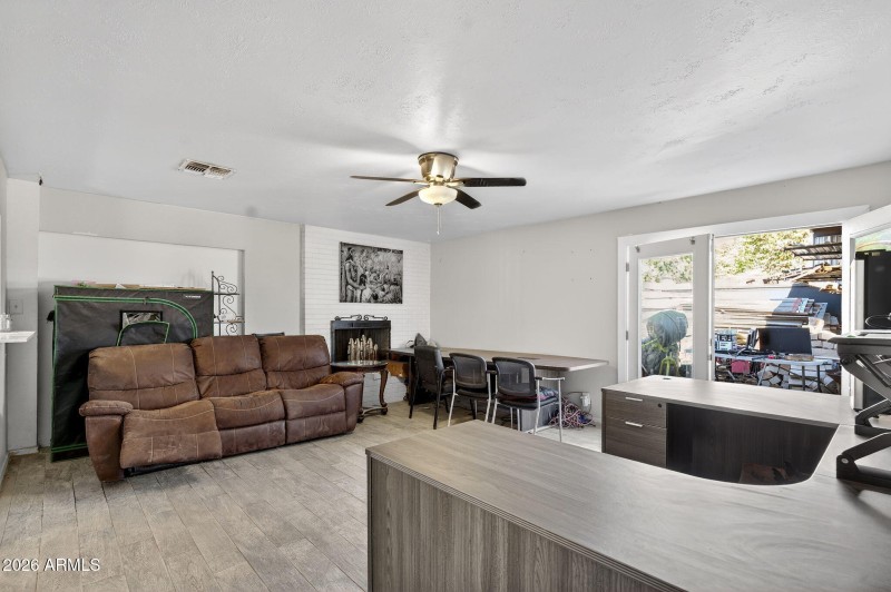 14-web-or-mls-10-W Flower St