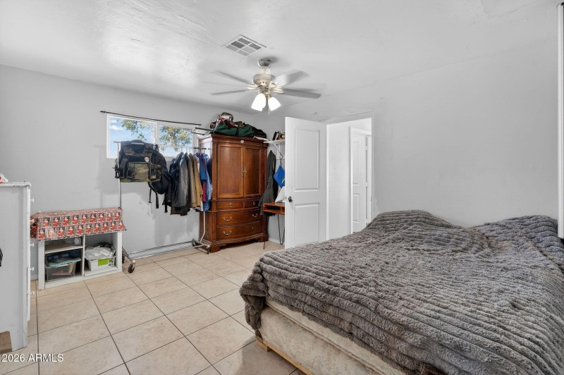 28-web-or-mls-27-W Flower St