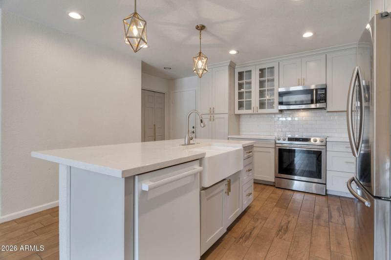 11-web-or-mls-QP-0561