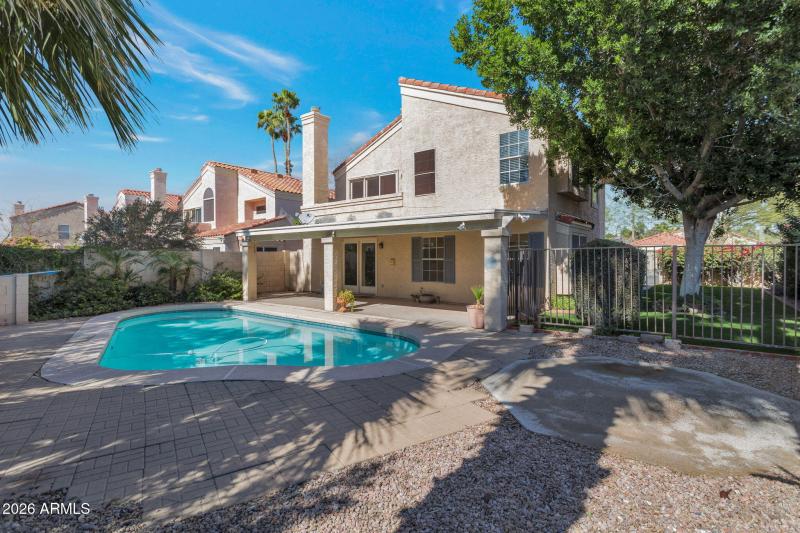 24-web-or-mls-QP-0689