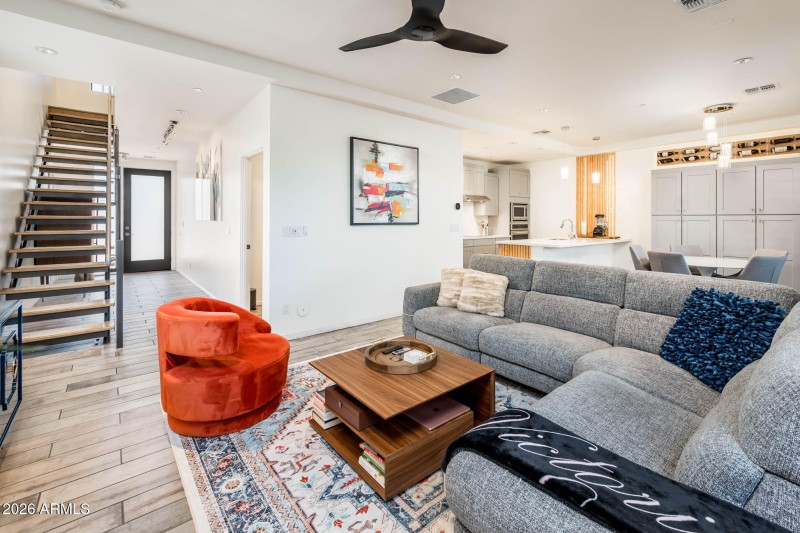 4416 N 27th Way - MLS-10