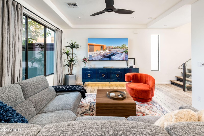 4416 N 27th Way - MLS-12