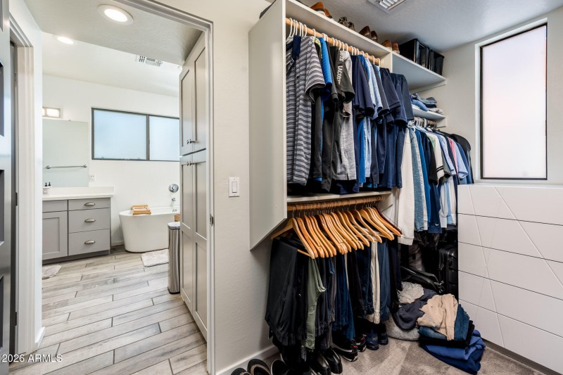 4416 N 27th Way - MLS-31