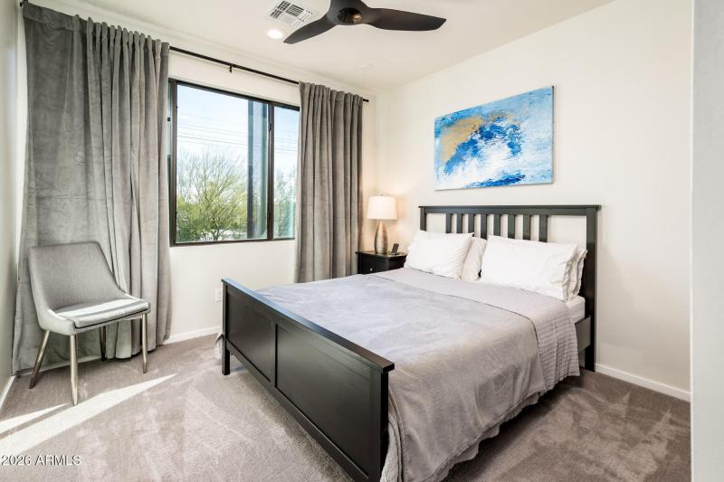 4416 N 27th Way - MLS-32