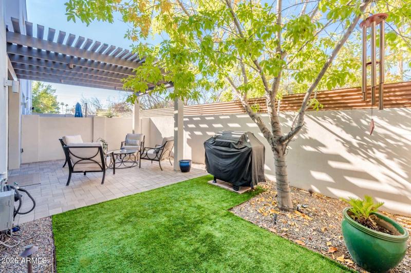 4416 N 27th Way - MLS-53