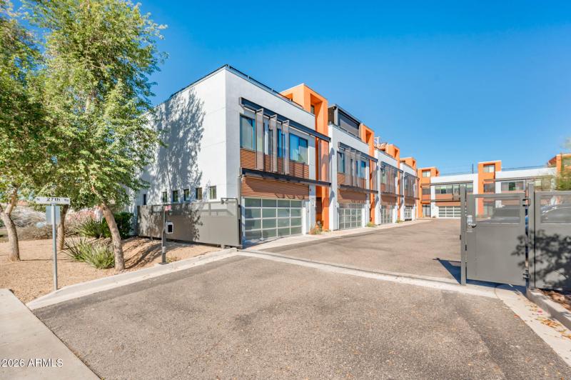 4416 N 27th Way - MLS-59