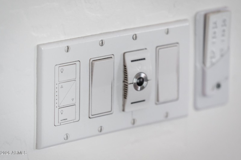 4416 N 27th Way - MLS-64