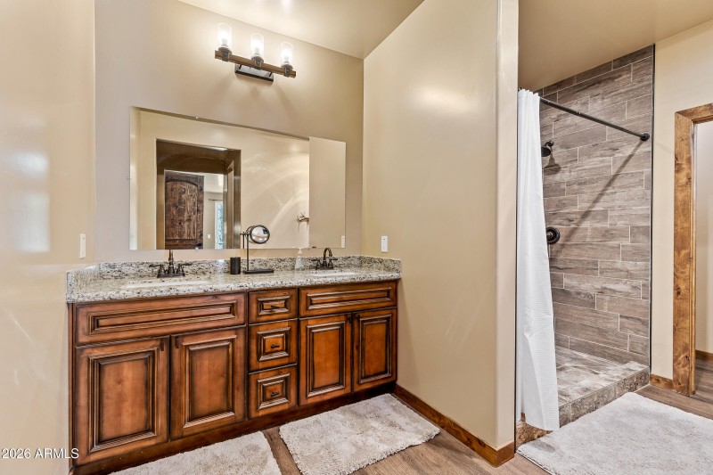 2175 S Eagle Creek Ln Williams-29