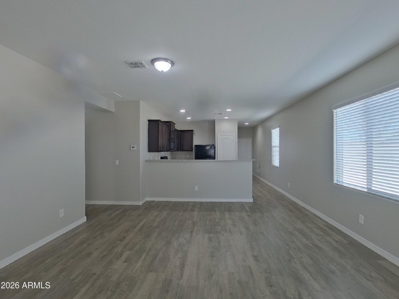 3_pc_D7qU5RZNbG_fM7Oz22le0_other_room_kl