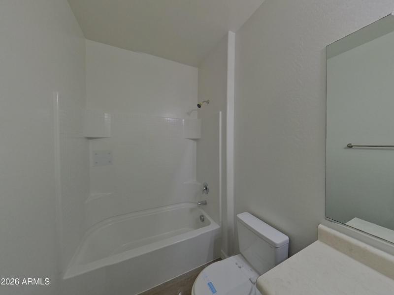 11_pc_ifuk1oiCGZ_QxZVbwdh0Q_layout_0