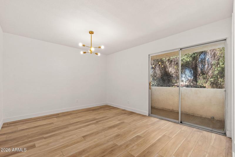 950 S Valencia Unit 14 - 14