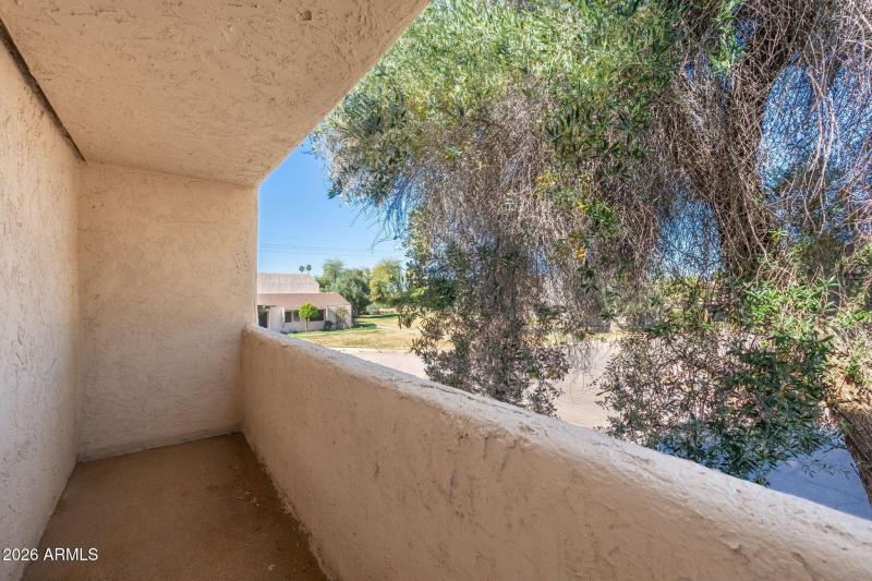 950 S Valencia Unit 14 - 19