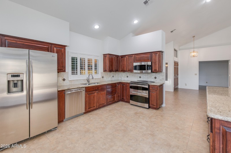 STAINLESS STEEL APPLIANCES