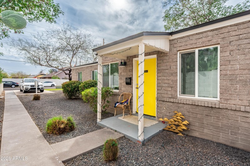 1234 E Virginia Ave Phoenix AZ 85006-7