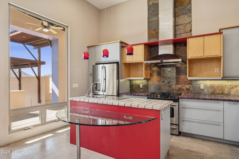 23-print-44123-n-23rd-st