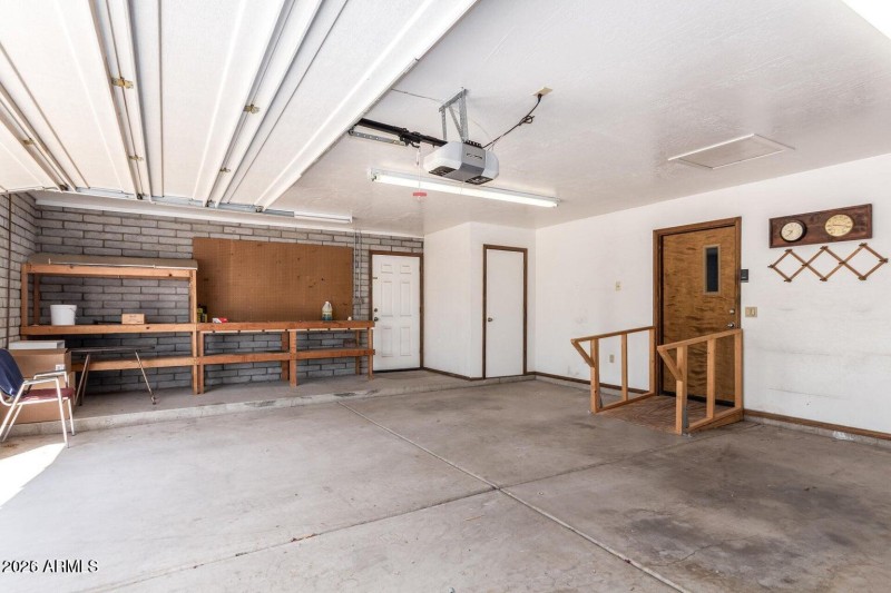 20250816100558591211000000-o