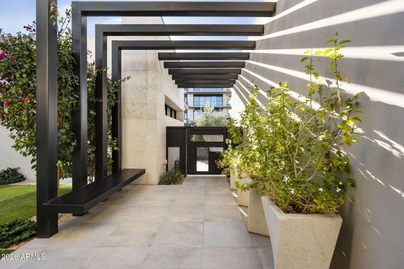 4-web-or-mls-4863-ascent-dr