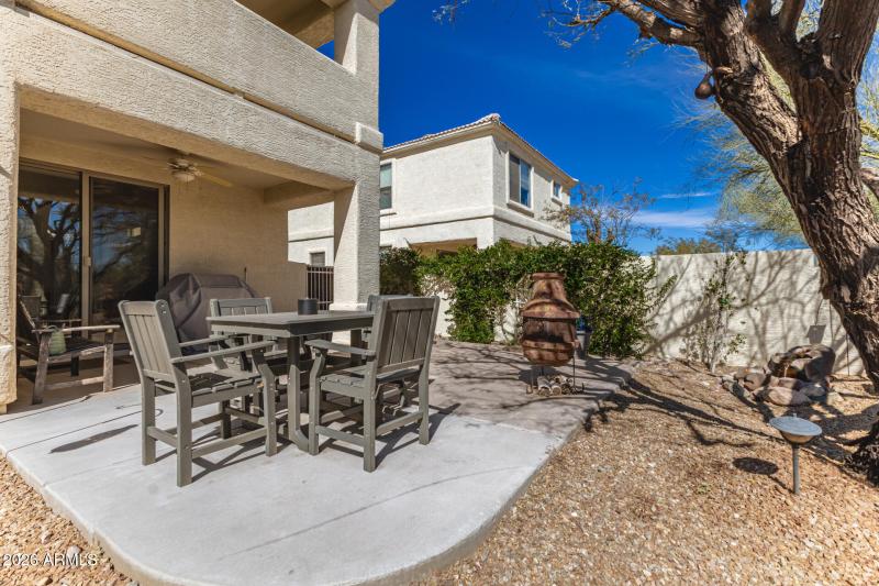 Multiple Sitting Areas