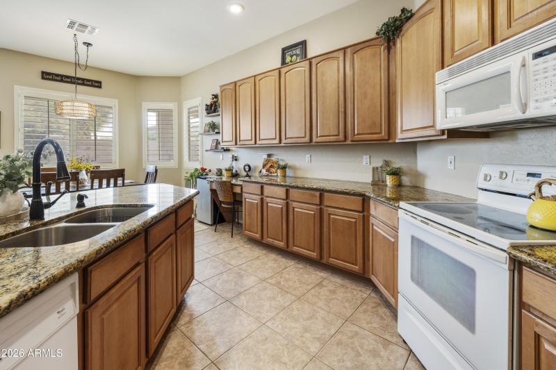 Expansive prep space