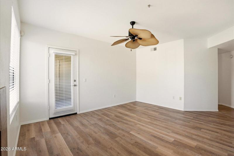 4925 E Desert Cove_235