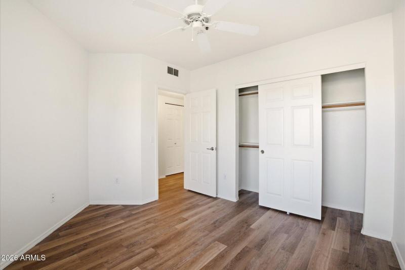 4925 E Desert Cove_235