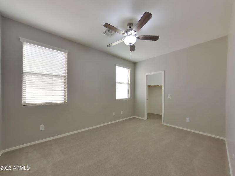 16_pc_R2bbn3XBiw_WQMJi2rHz9_layout_0