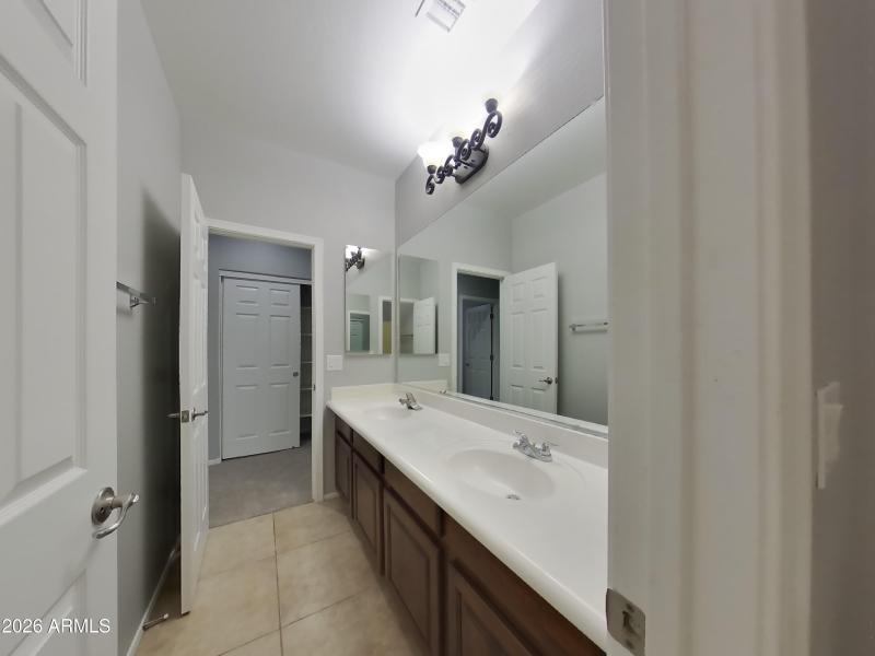 22_pc_IpdZfMv67p_KuJN3bM3kR_layout_1